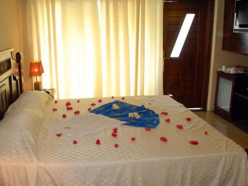 Manisa Hotel Flic en Flac Bagian luar foto